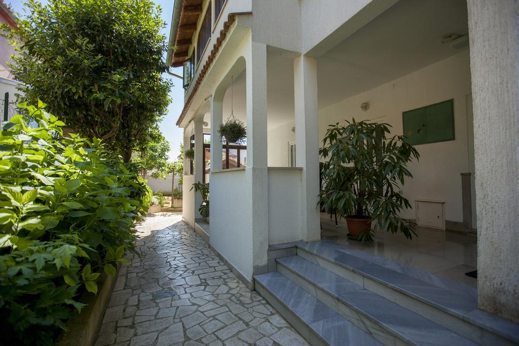 Apartments Villa Ban Rovinj Room photo