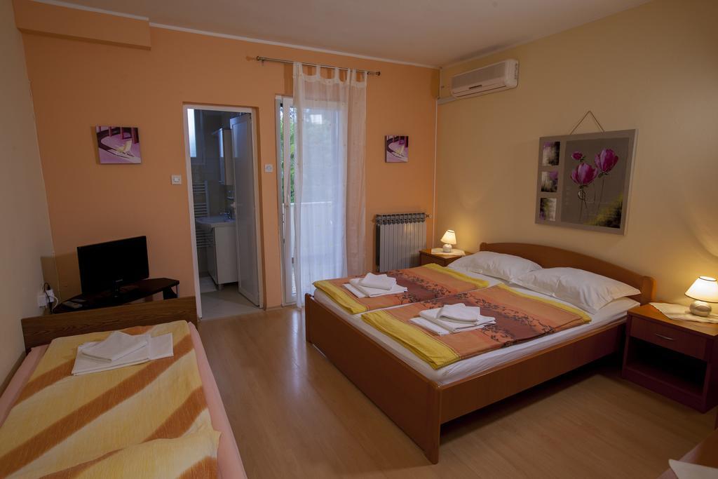 Apartments Villa Ban Rovinj Room photo